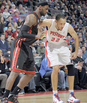 的压迫和冲 的压迫和冲