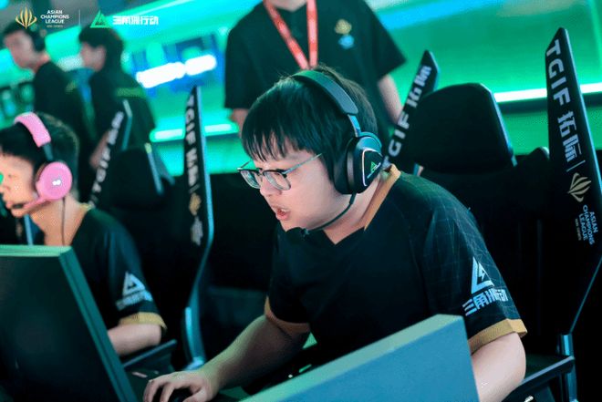 差完成比赛 差完成比赛