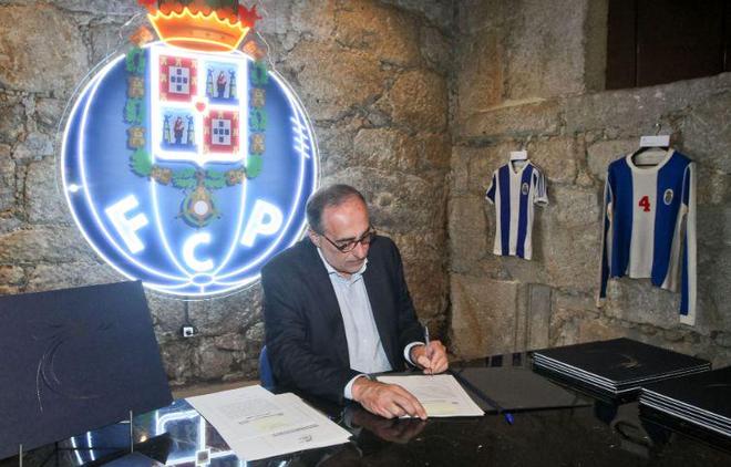 的兴趣锁定 的兴趣锁定