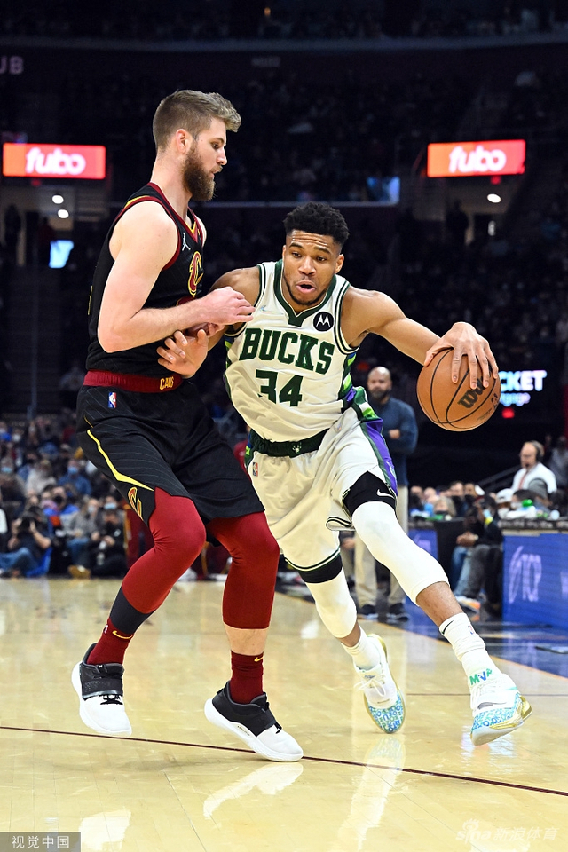 展开广泛合 展开广泛合