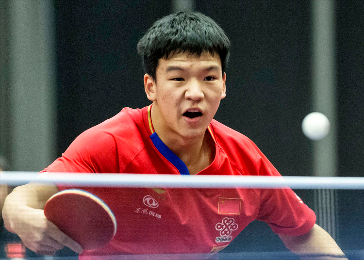 及时的断球 及时的断球