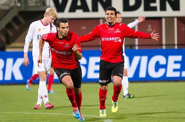 这种对比让 这种对比让