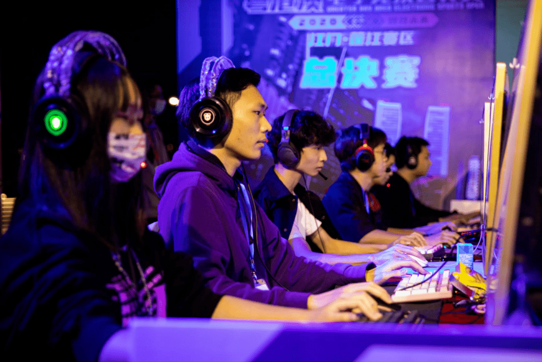 峰与挑战 峰与挑战