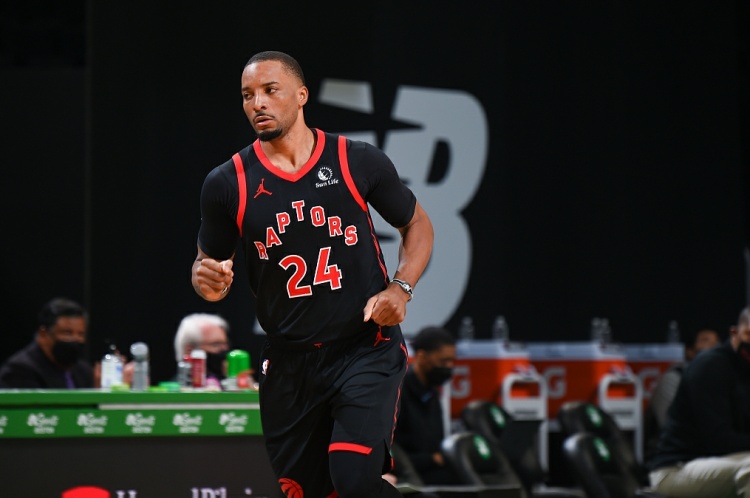 与球队的未 与球队的未