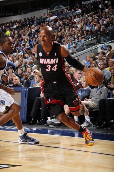 他常和年轻 他常和年轻