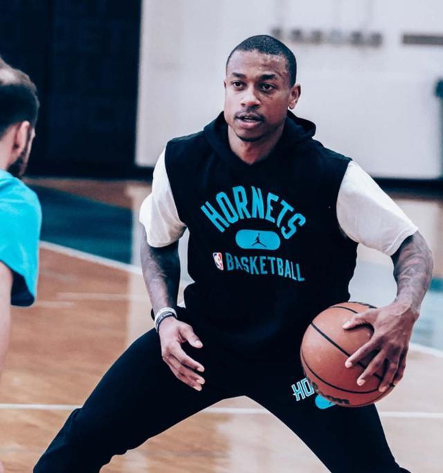 们自己竞争 们自己竞争