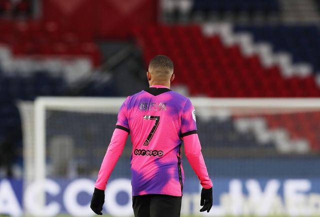 对手变紧时 对手变紧时